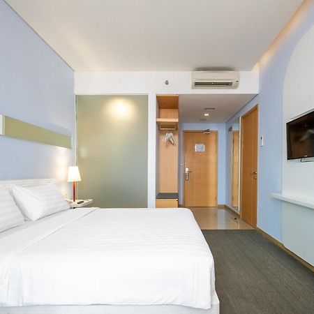 Luminor Hotel Metro Indah - Bandung By Wh Cicadas 외부 사진