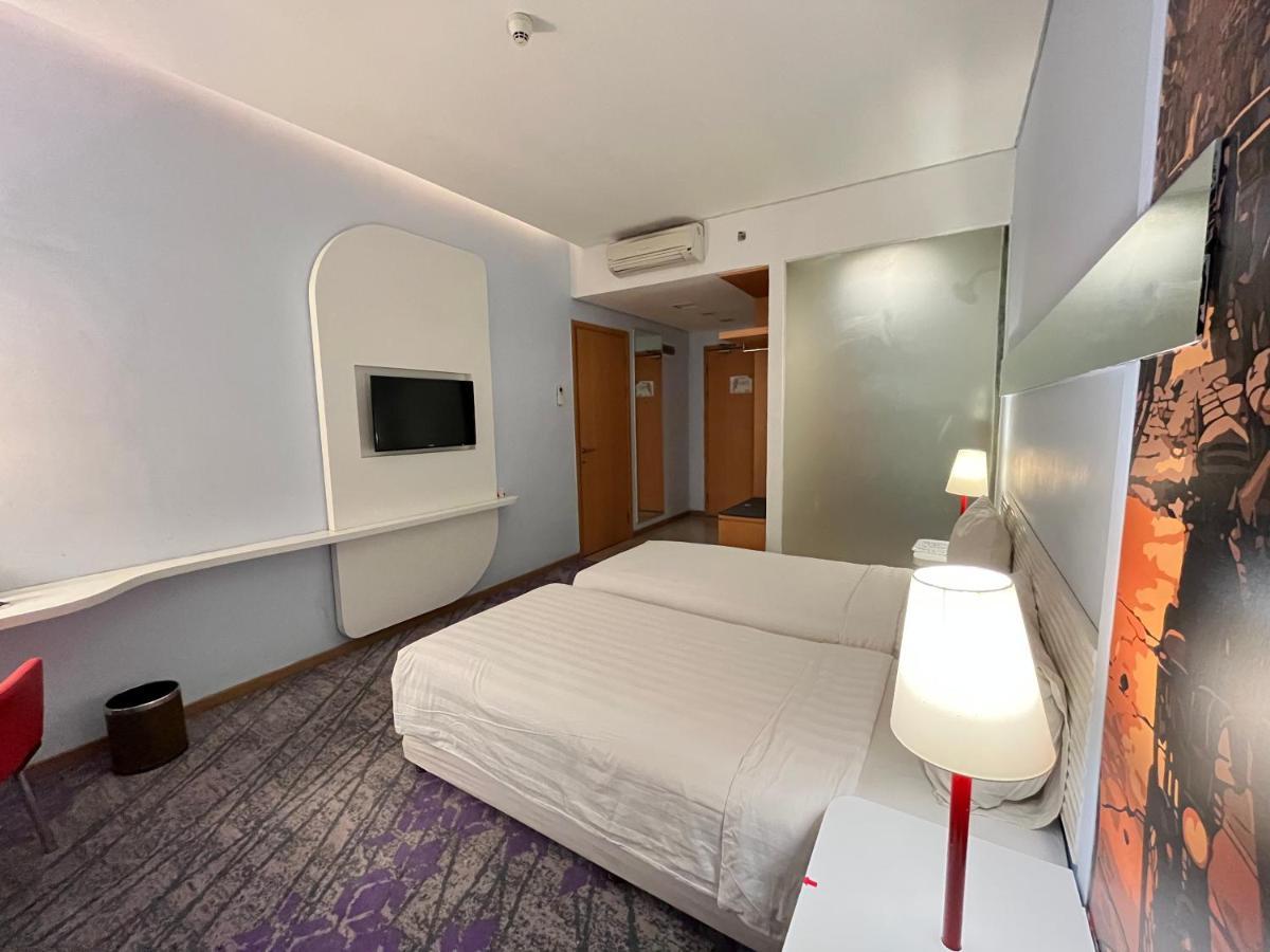 Luminor Hotel Metro Indah - Bandung By Wh Cicadas 외부 사진