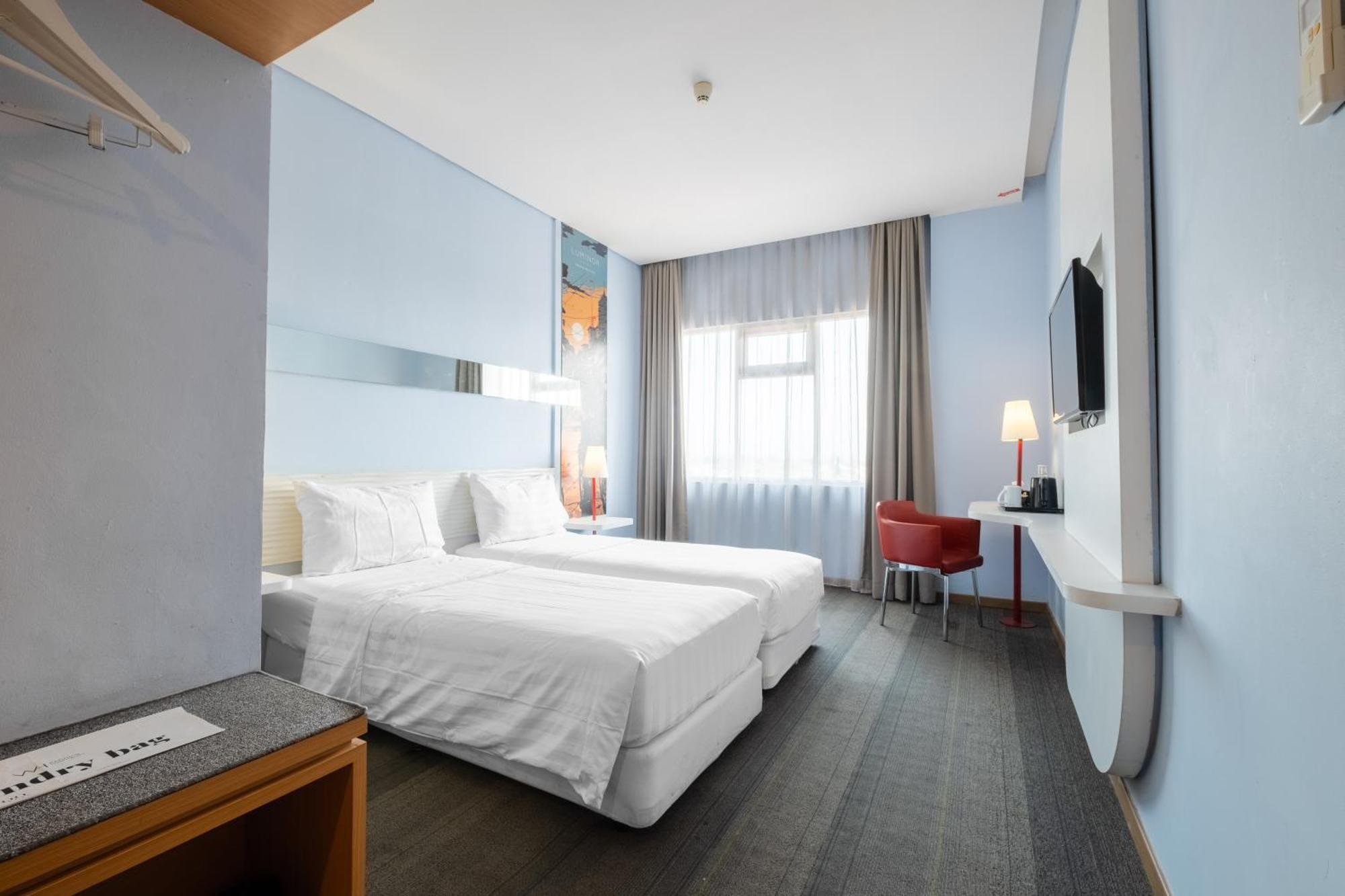 Luminor Hotel Metro Indah - Bandung By Wh Cicadas 외부 사진